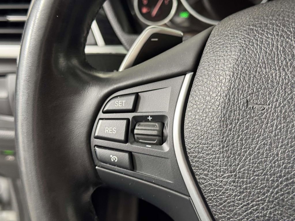 Used 2018 BMW 340i xDrive Sedan w/ Premium Package AWD/4WD image 22