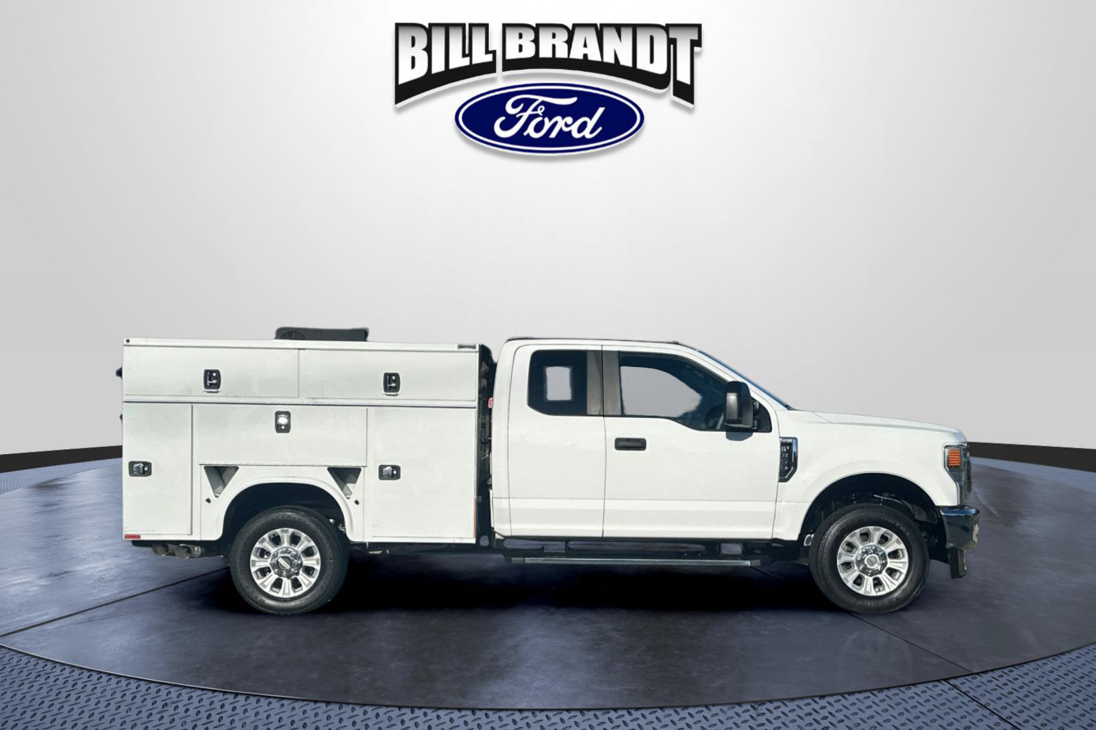 Used 2021 Ford F350 XL w/ STX Appearance Package AWD/4WD image 2