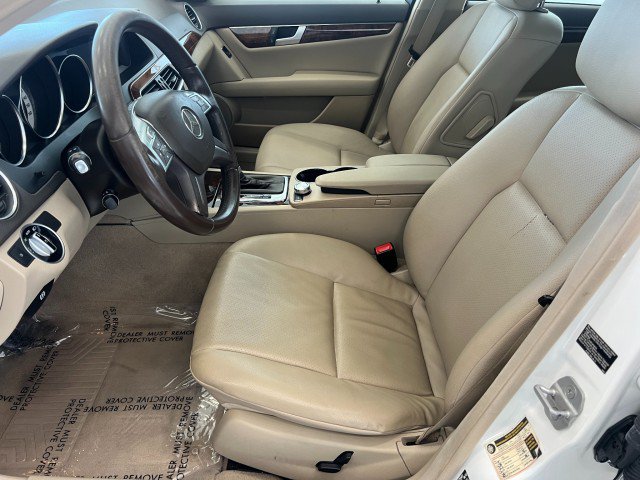 Used 2013 Mercedes-Benz C 300 4MATIC Sedan image 9