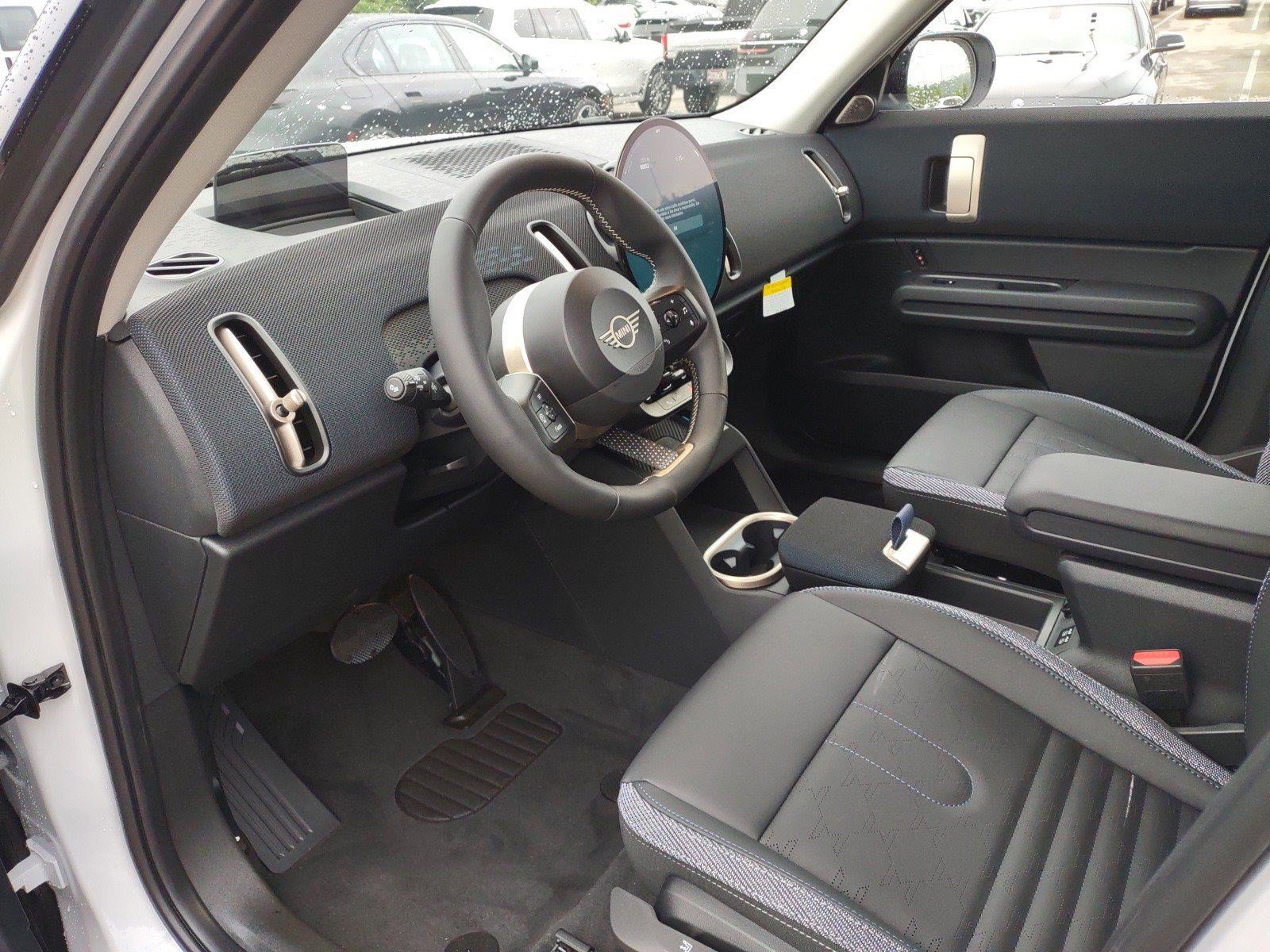 Used 2025 MINI Cooper Countryman S image 4