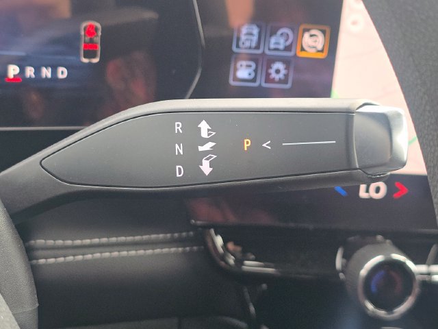 New 2025 Chevrolet Blazer EV LT AWD/4WD image 28