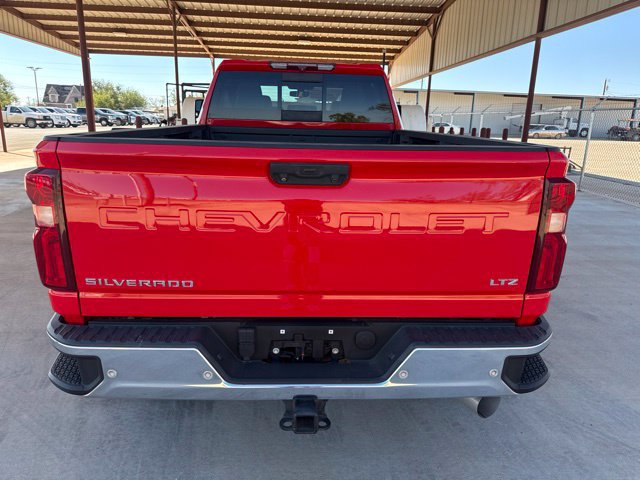 Used 2021 Chevrolet Silverado 3500 LTZ w/ LTZ Texas Edition AWD/4WD image 7