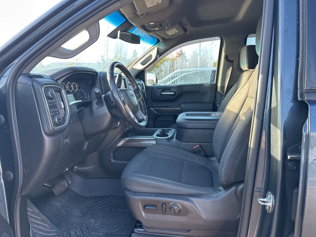 Used 2020 Chevrolet Silverado 1500 LT Trail Boss image 5