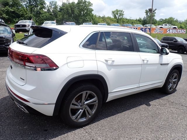 Used 2024 Volkswagen Atlas Cross Sport SEL R-Line AWD/4WD image 6