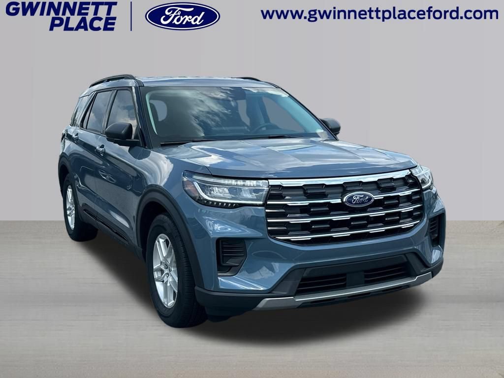 New 2026 Ford Explorer Active RWD image 3