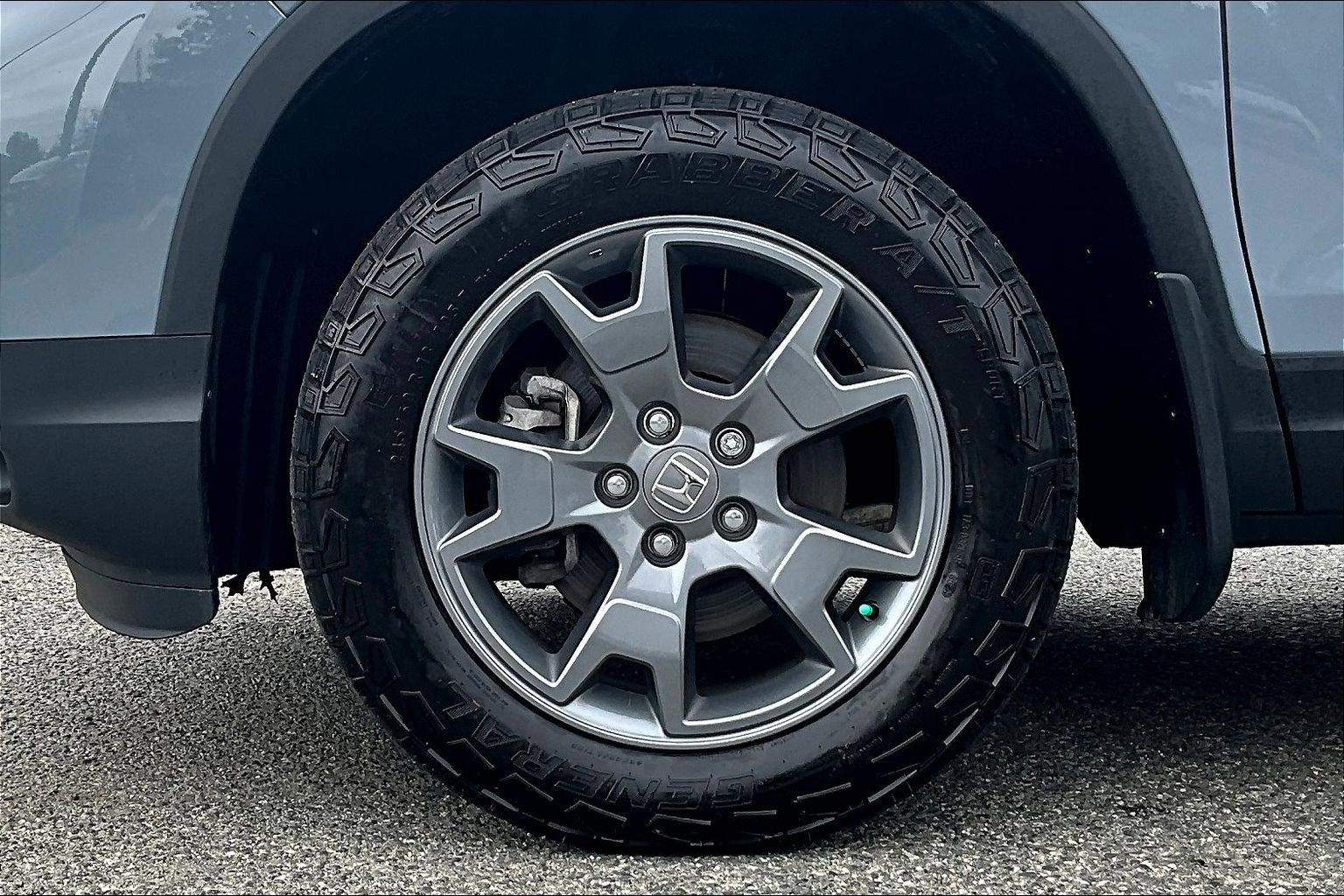Used 2025 Honda Passport TrailSport image 8