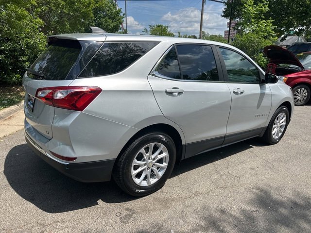 Used 2021 Chevrolet Equinox LT w/ Driver Convenience Package image 6