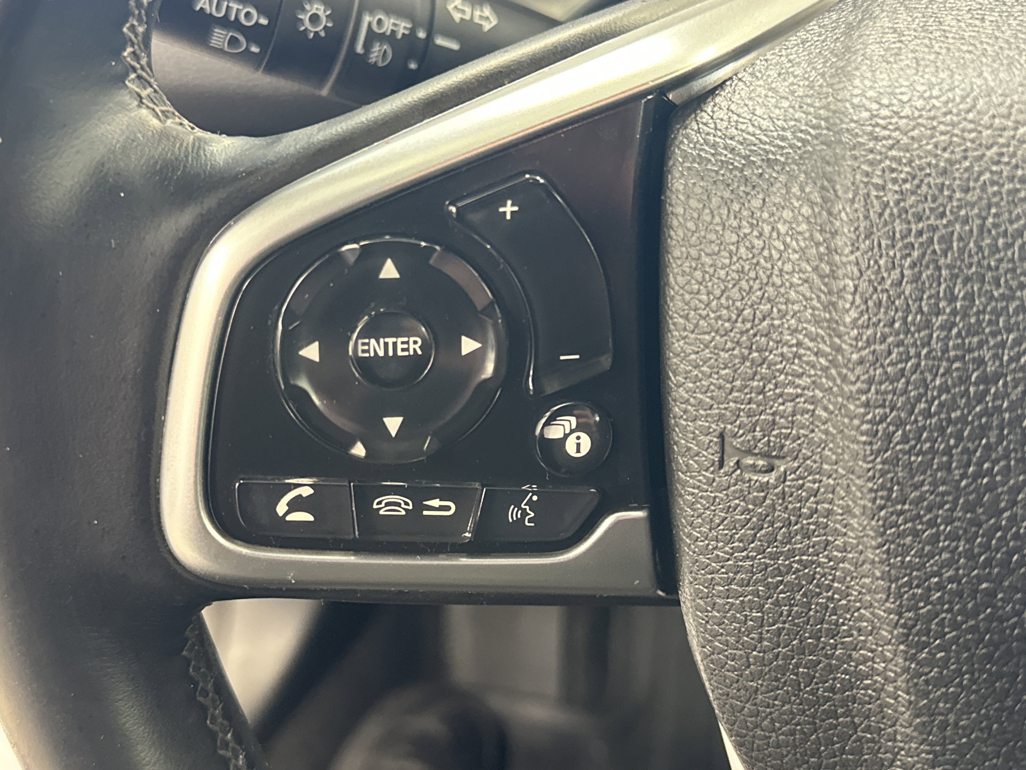 Used 2020 Honda Civic Sport image 29