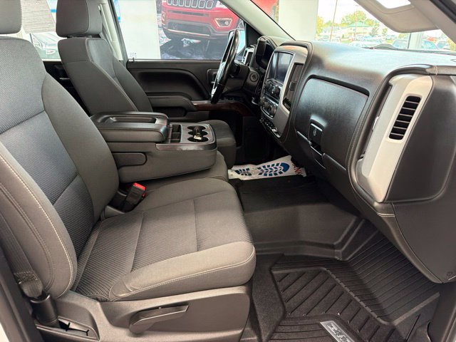 Used 2018 GMC Sierra 1500 SLE w/ SLE Value Package AWD/4WD image 10