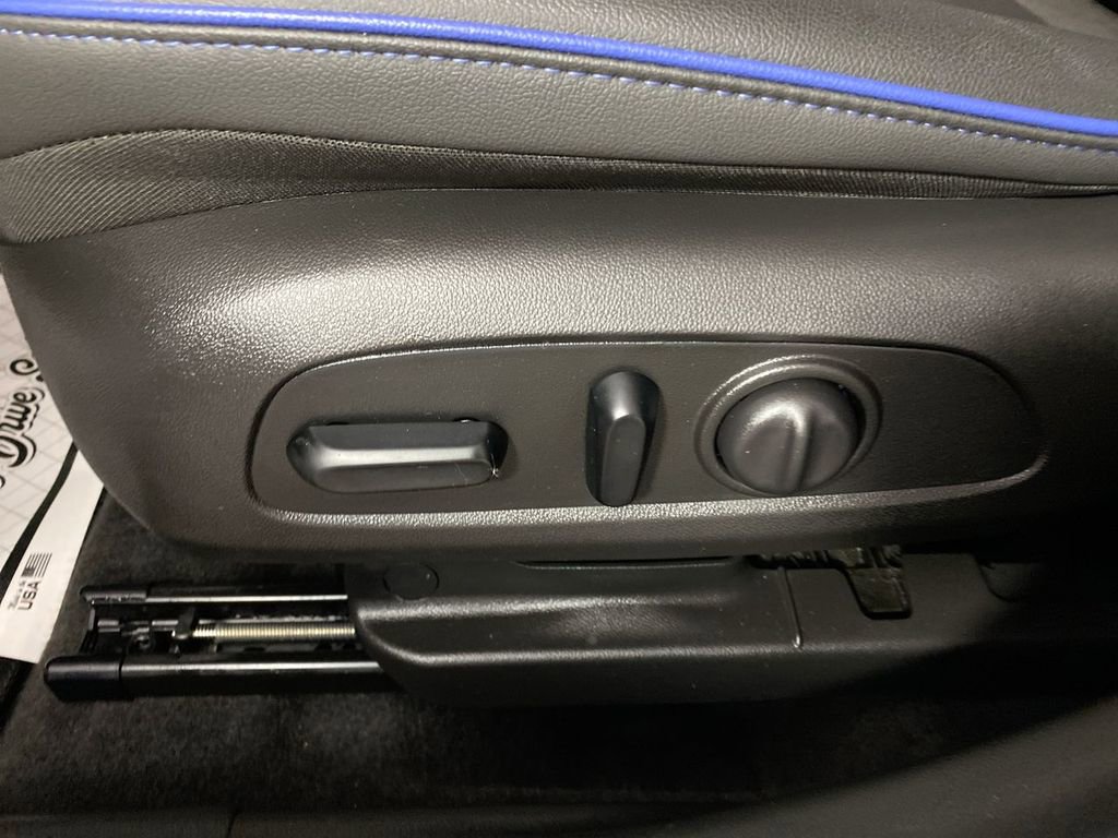 Certified 2024 Buick Envista Sport Touring w/ Convenience I Package image 12