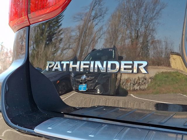 Used 2020 Nissan Pathfinder S AWD/4WD image 29