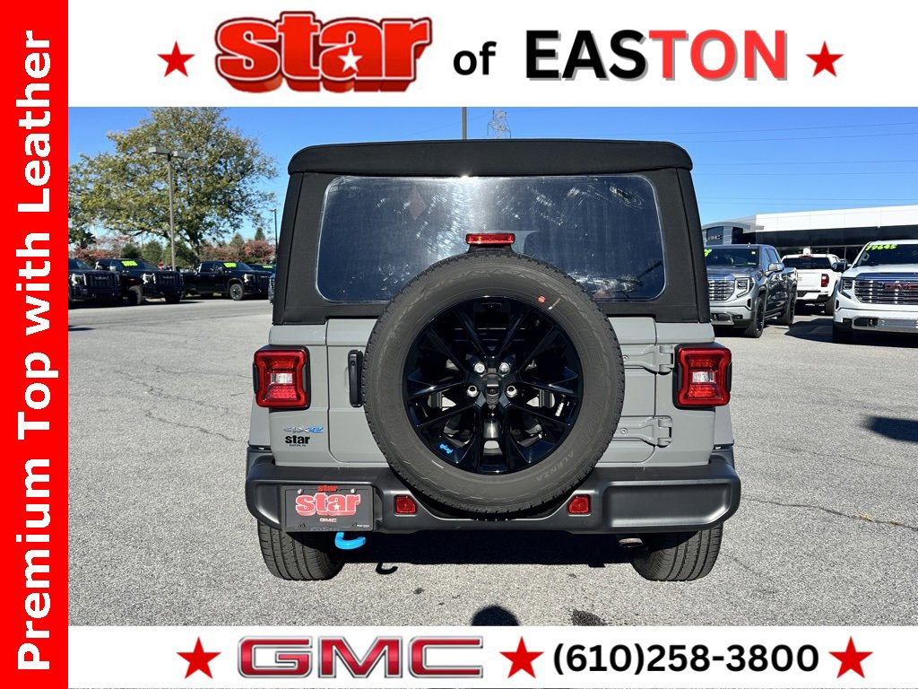 Used 2023 Jeep Wrangler Unlimited Sahara w/ Cold Weather Group image 7