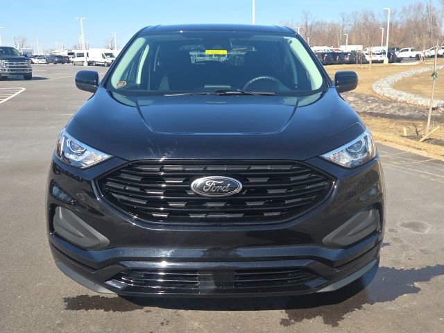 Certified 2024 Ford Edge SE w/ Black Appearance Package image 18