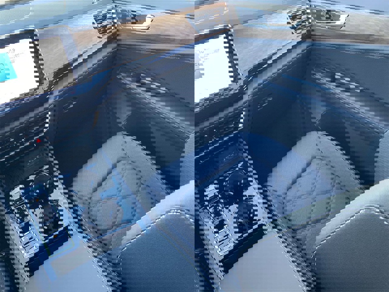 New 2026 Volkswagen Atlas SE image 12