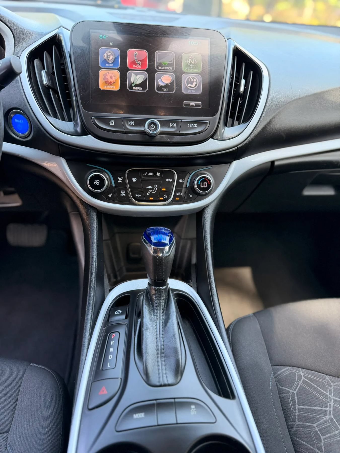 Used 2017 Chevrolet Volt LT w/ Comfort Package FWD image 19
