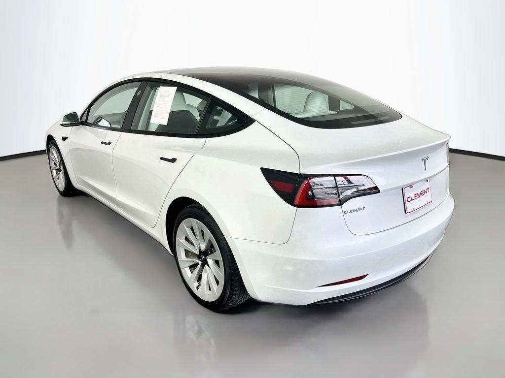 Used 2023 Tesla Model 3 Standard Range RWD image 9