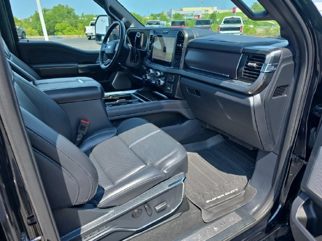 Certified 2026 Ford F450 Platinum AWD/4WD image 14