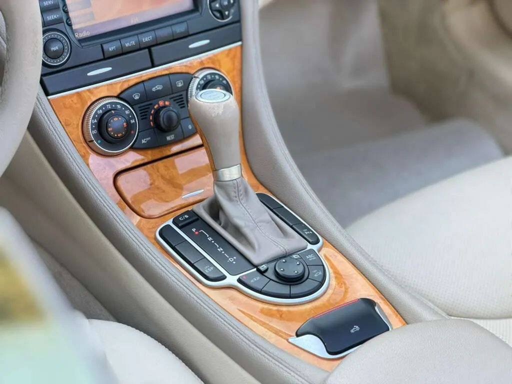 Used 2005 Mercedes-Benz SL 500 image 22