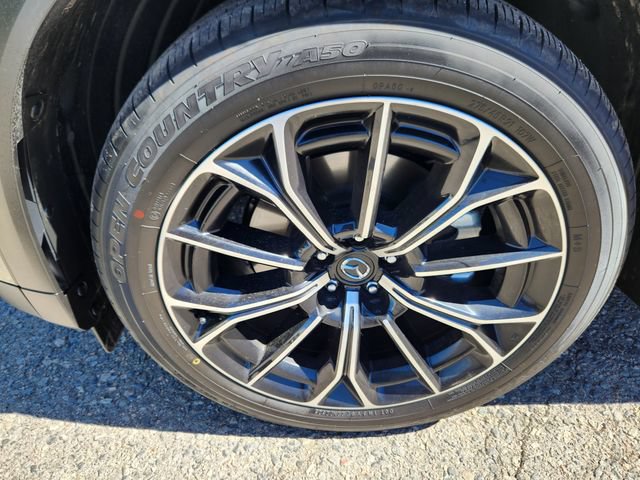 Certified 2025 MAZDA CX-70 Plug-In Hybrid w/ Premium Plus AWD/4WD image 19