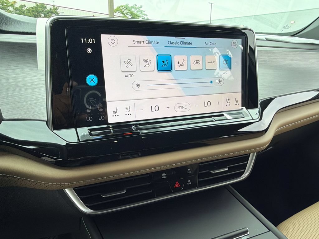 New 2026 Volkswagen Atlas Cross Sport SE AWD/4WD image 29