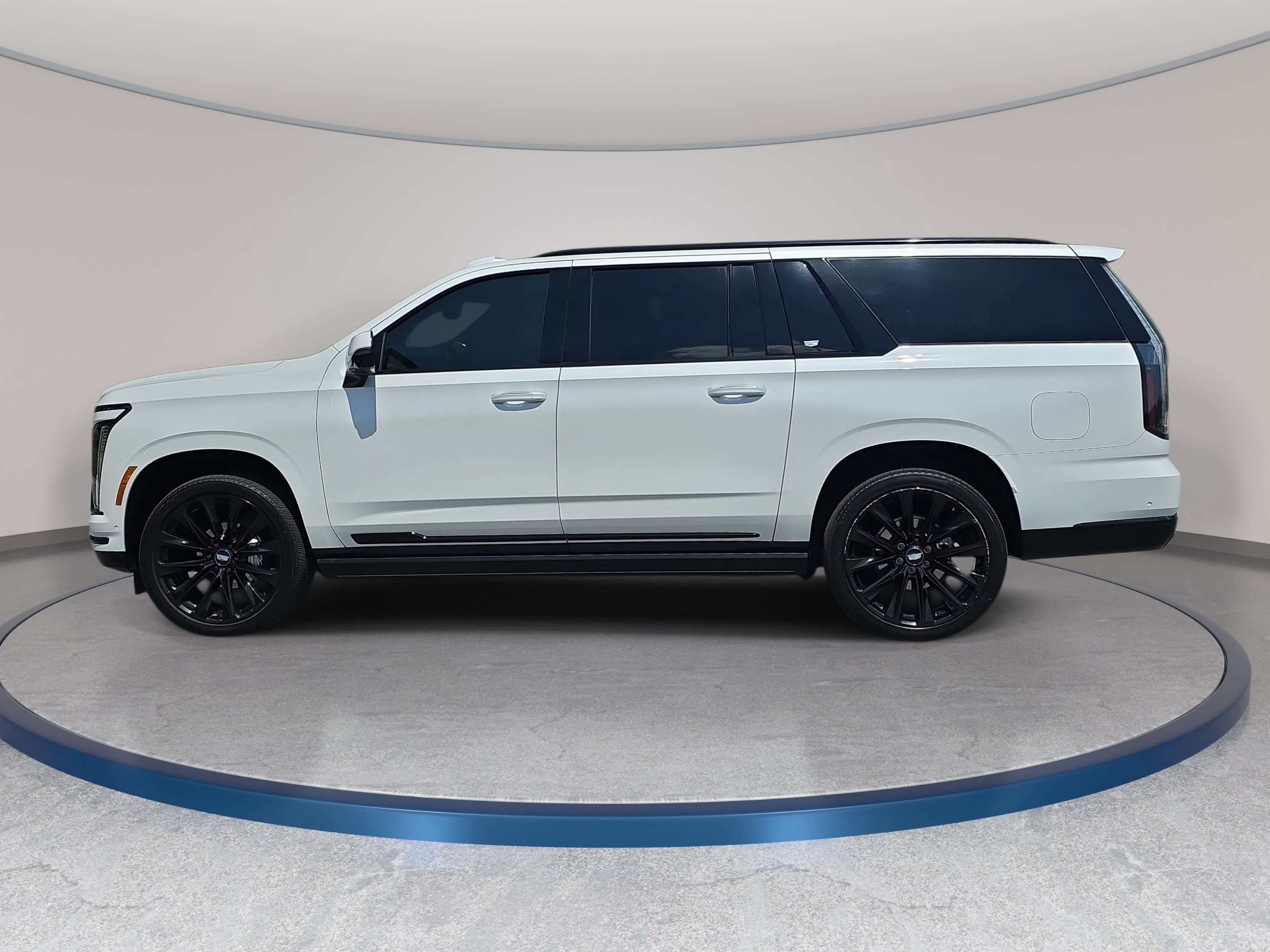 Used 2025 Cadillac Escalade ESV Sport Platinum w/ LPO, ONYX Package AWD/4WD image 8