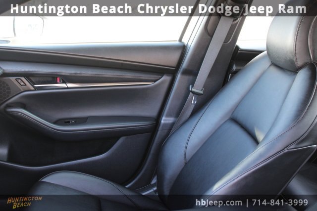 Used 2023 MAZDA MAZDA3 s image 33