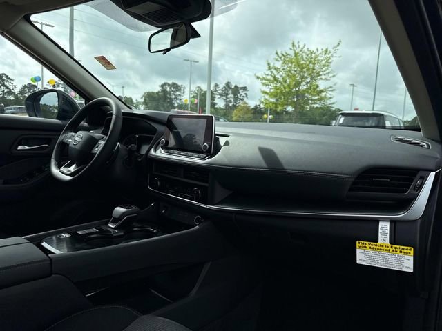 New 2026 Nissan Rogue SV FWD image 14