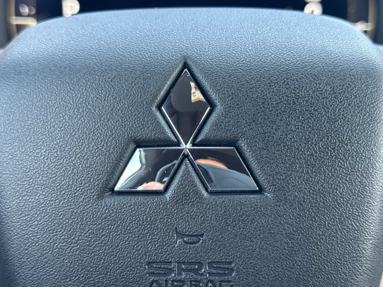 Used 2025 Mitsubishi Outlander SEL AWD/4WD image 30