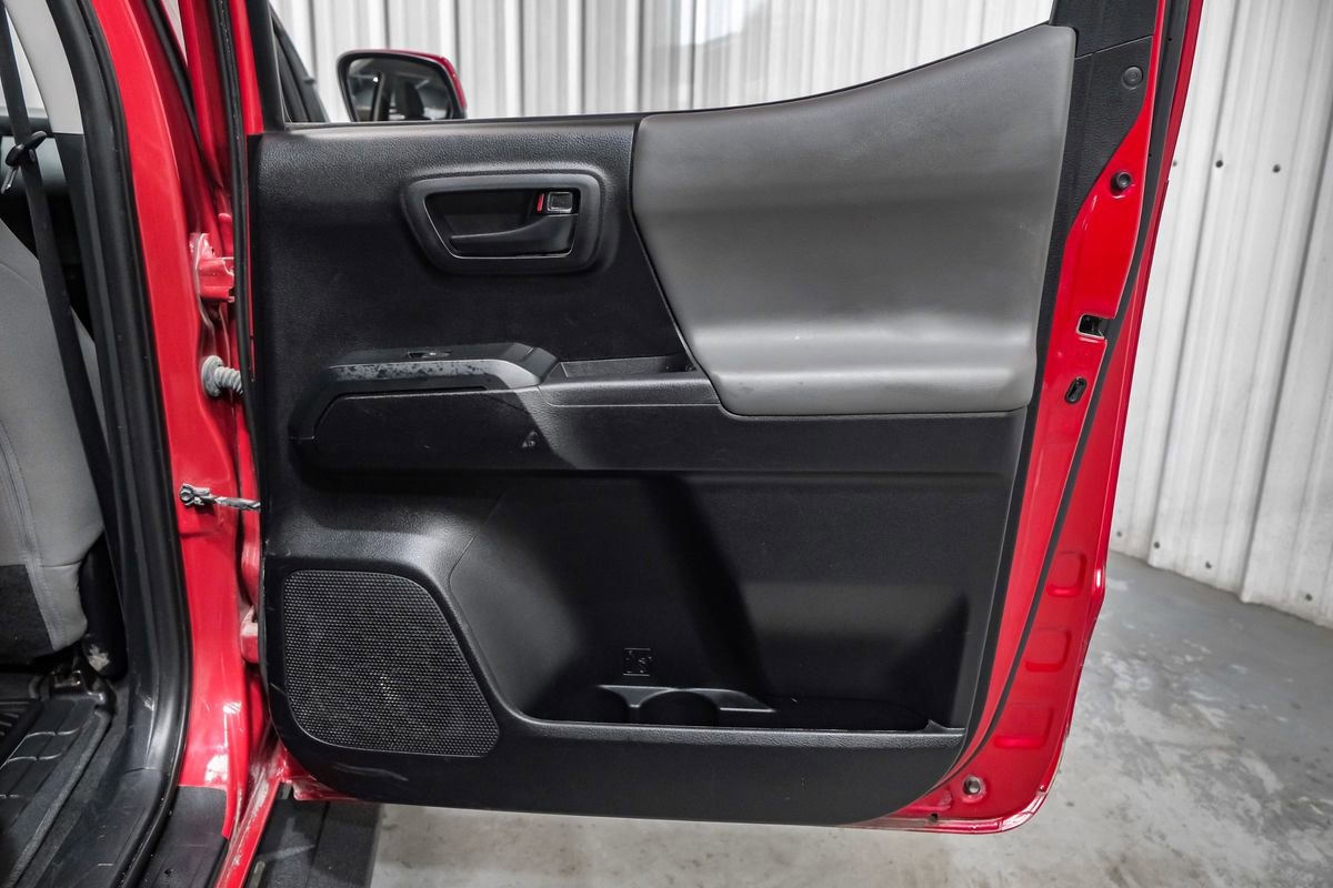 Used 2021 Toyota Tacoma SR image 41