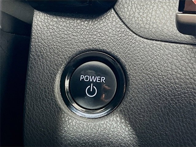 Used 2025 Toyota Camry LE image 16