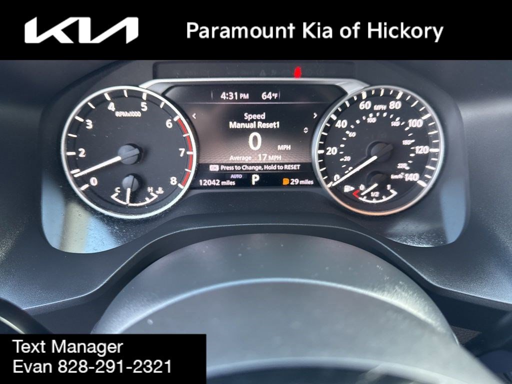 Used 2023 Nissan Rogue SV w/ SV Premium B Package image 25