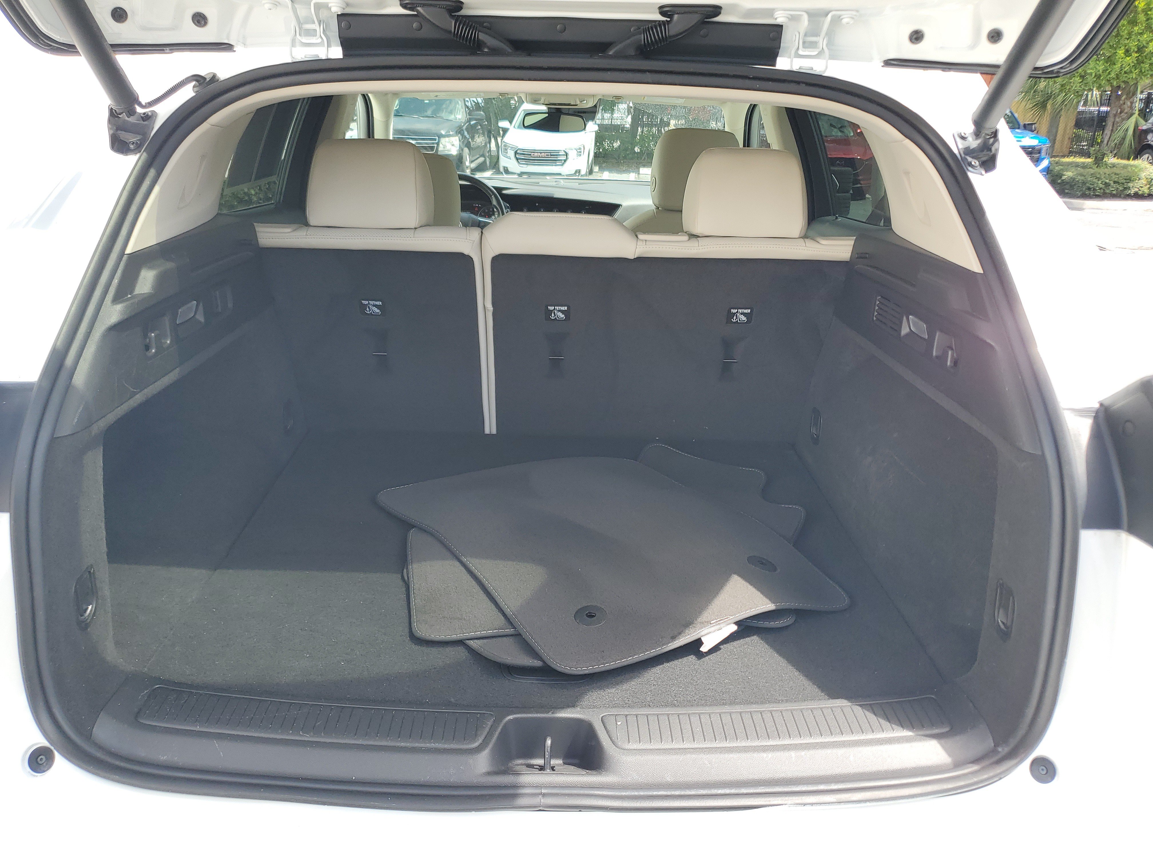 Certified 2023 Buick Envision Essence AWD/4WD image 9