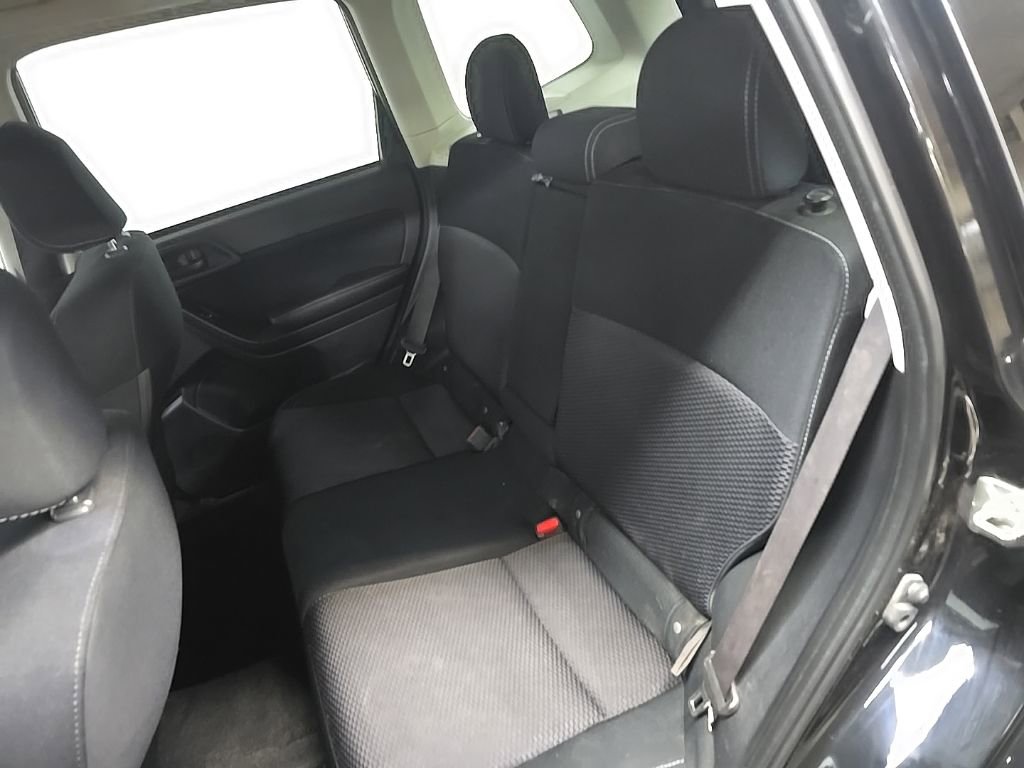 Used 2018 Subaru Forester 2.5i Premium w/ All-Weather Package AWD/4WD image 31