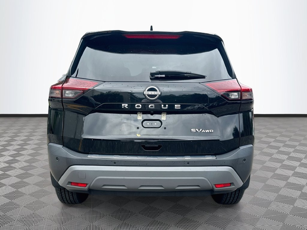 Used 2023 Nissan Rogue SV AWD/4WD image 7