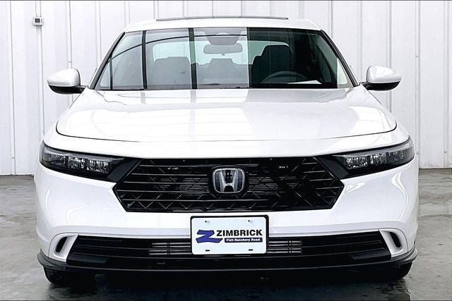 Certified 2024 Honda Accord EX image 3
