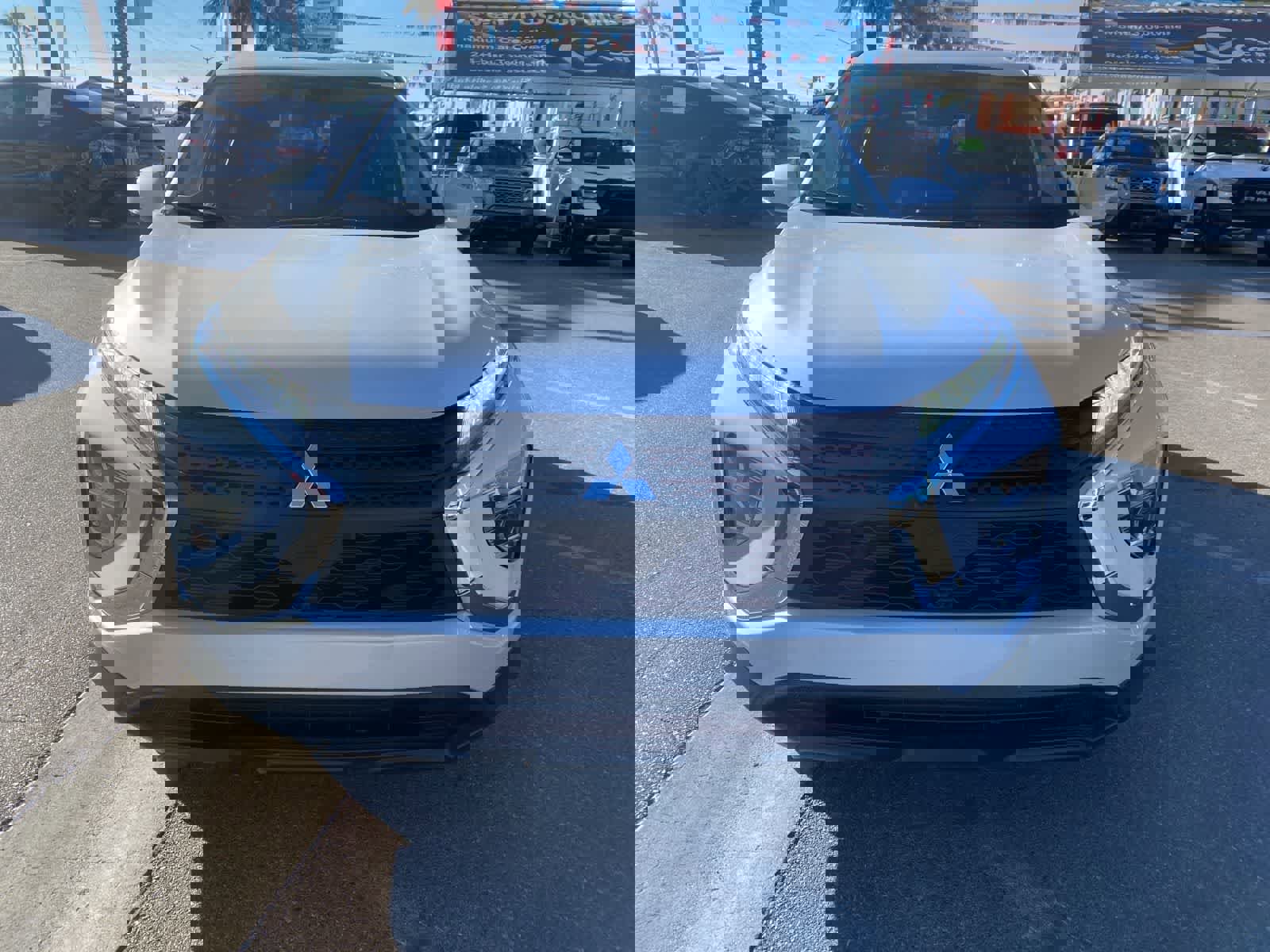 Used 2025 Mitsubishi Eclipse Cross SE image 3