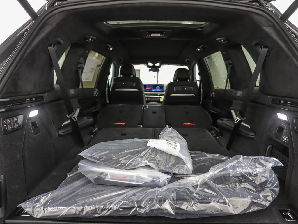 New 2026 BMW X7 M60i AWD/4WD image 29