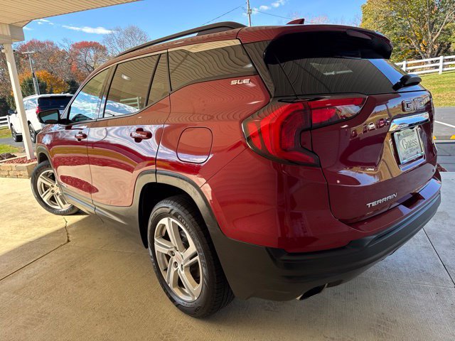 Used 2018 GMC Terrain SLE w/ Driver Convenience Package AWD/4WD image 8