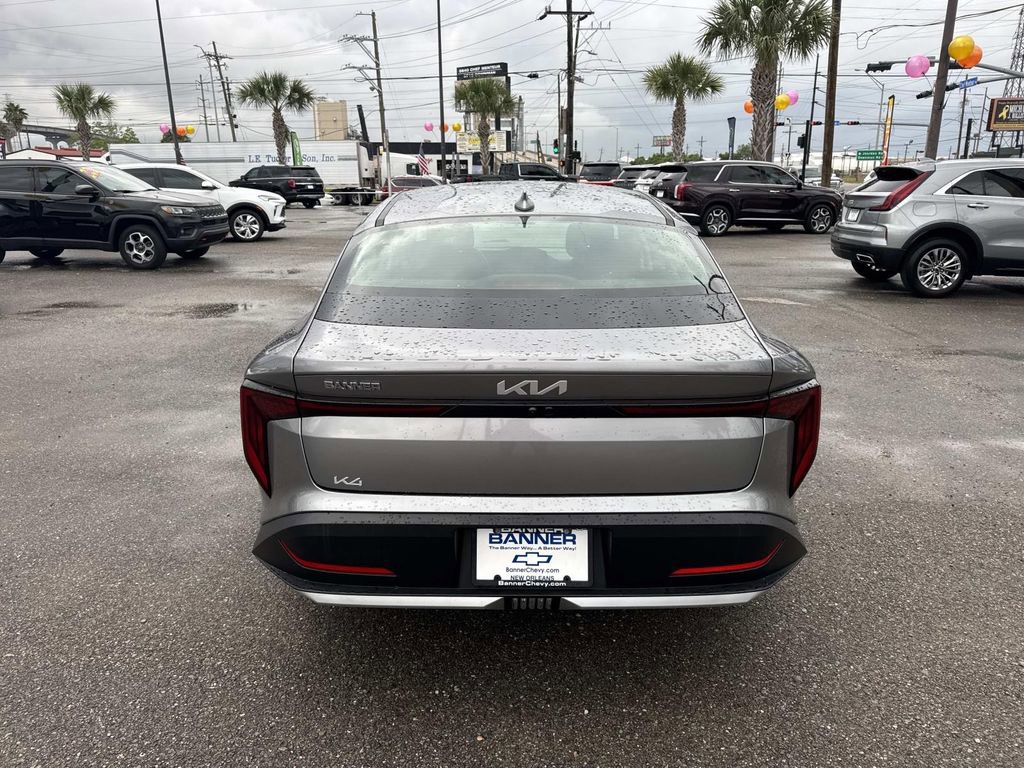 Used 2025 Kia K4 FWD image 6