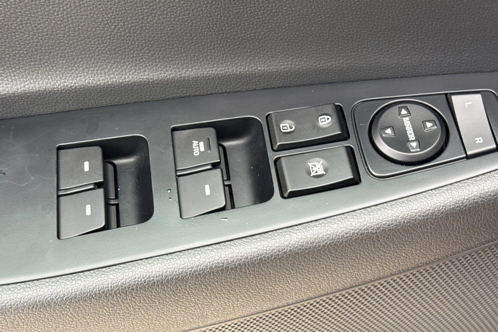 Used 2017 Hyundai Tucson Sport image 12