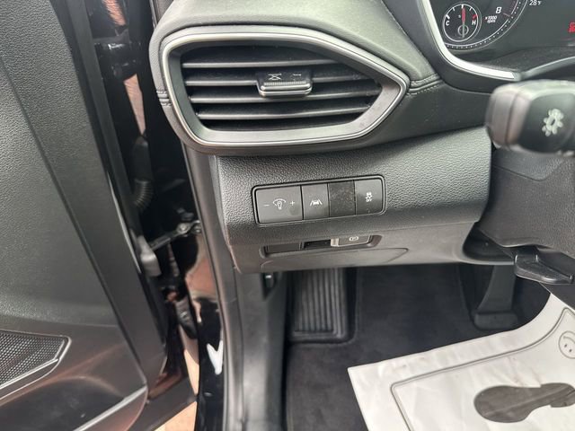 Used 2022 Hyundai Santa Fe SEL image 12