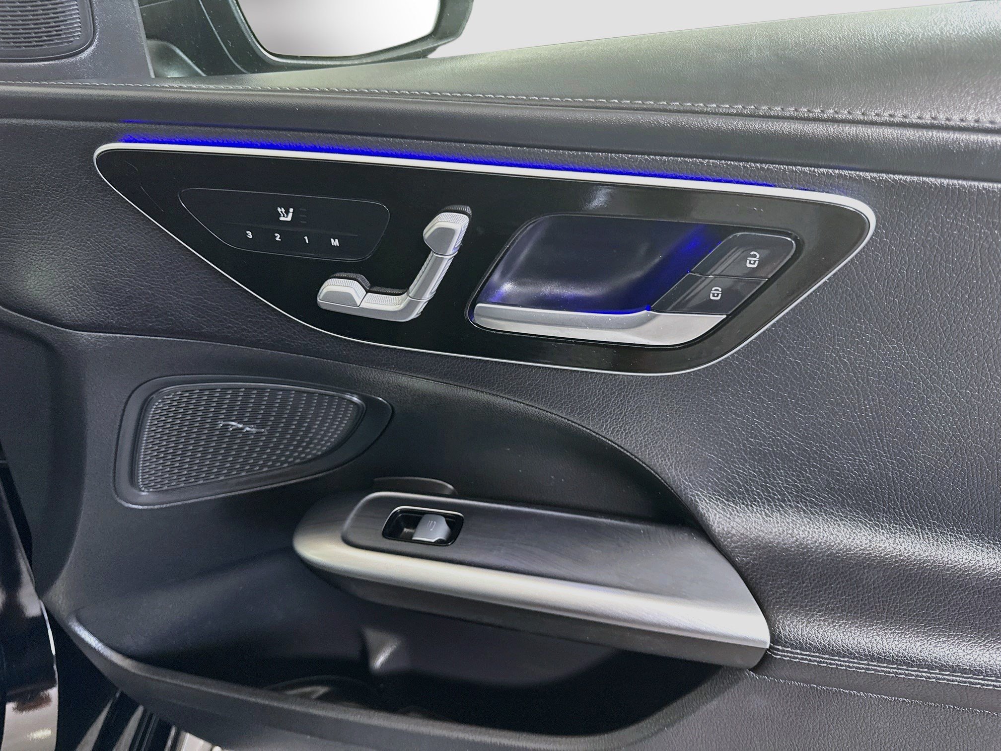 Used 2023 Mercedes-Benz C 300 4MATIC Sedan image 31