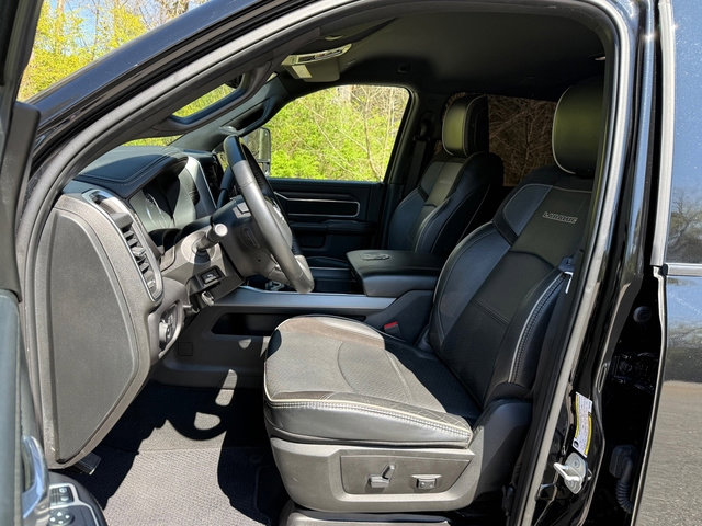 Used 2024 RAM 2500 Laramie w/ Night Edition image 12
