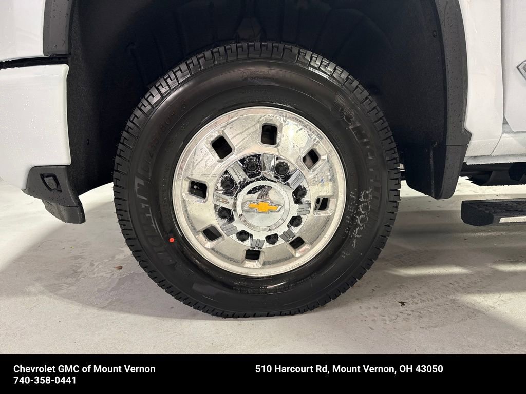 New 2026 Chevrolet Silverado 3500 High Country w/ High Country Premium Package AWD/4WD image 38