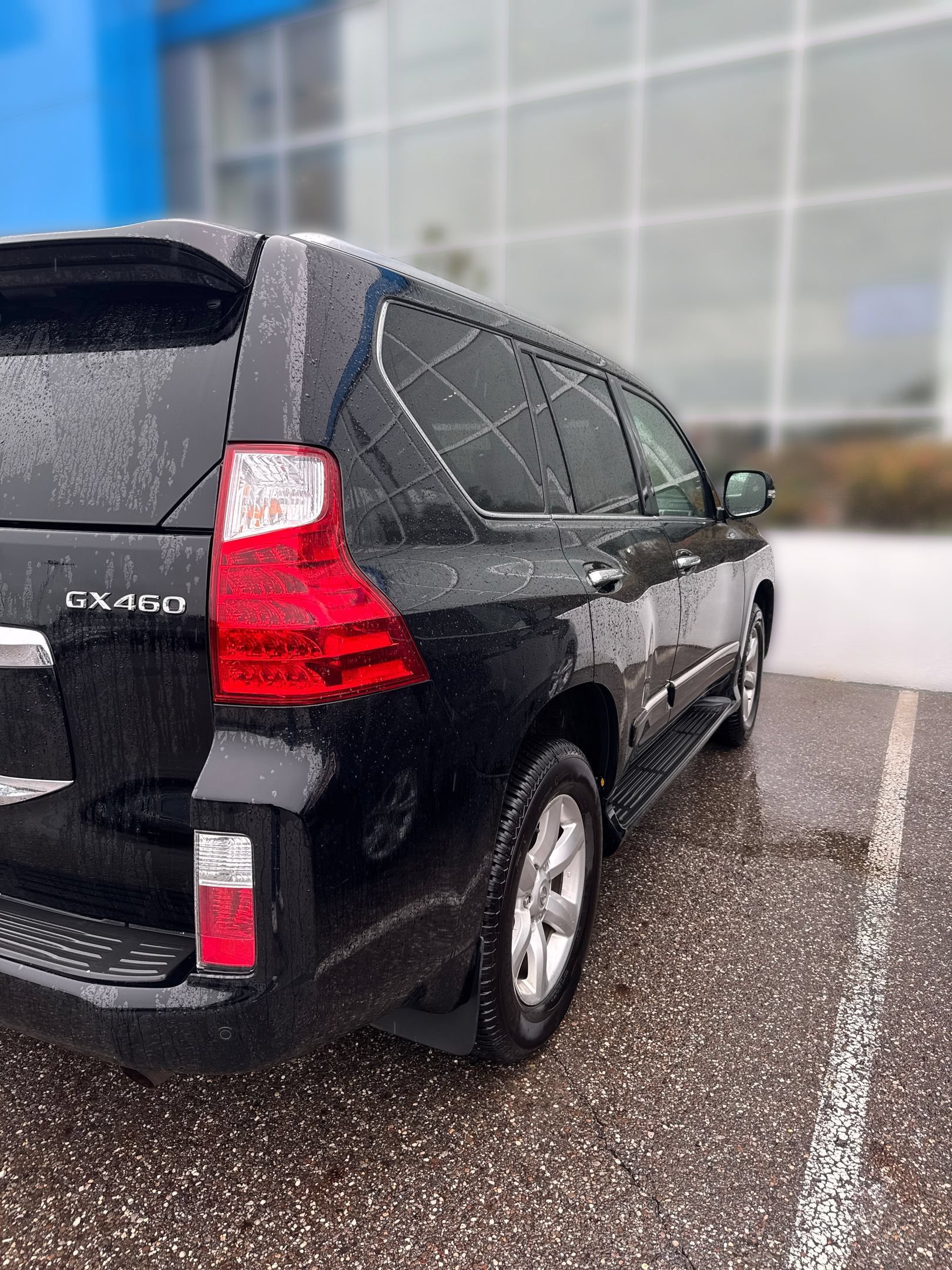 Used 2011 Lexus GX 460 Premium AWD/4WD image 9