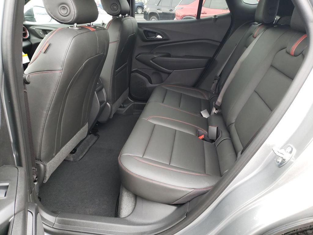 New 2026 Chevrolet Trax RS w/ Driver Confidence Package image 21