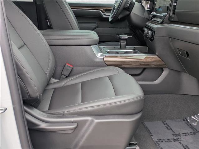 Used 2026 Chevrolet Silverado 1500 LT Trail Boss w/ Convenience Package II AWD/4WD image 19
