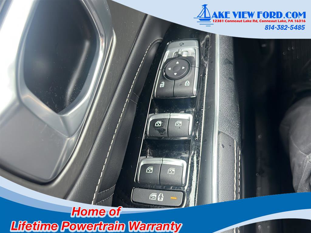 Used 2023 Kia Sorento SX image 21