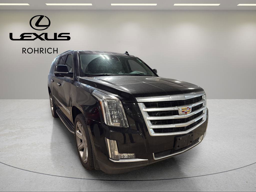 Used 2020 Cadillac Escalade ESV Luxury image 4