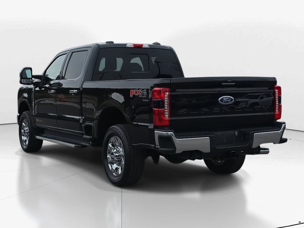 Used 2023 Ford F250 Lariat w/ Tow Technology Package image 7